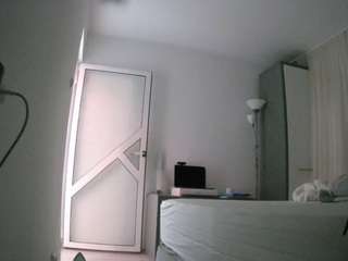  voyeurcam-charmhellen-kitchen chat room