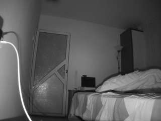 voyeurcam charmhellen kitchen