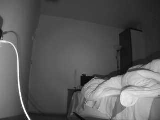 voyeurcam-charmhellen-kitchen