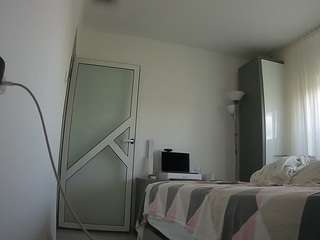 voyeurcam-charmhellen-kitchen voyeurcam-charmhellen-kitchen
