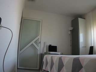 voyeurcam-charmh... Live Webcam on CamSoda