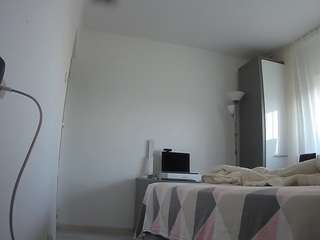 voyeurcam-charmh... Live Webcam on CamSoda