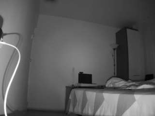 voyeurcam-charmhellen-kitchen from camsoda