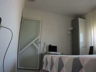 voyeurcam-charmh... Live Webcam on CamSoda
