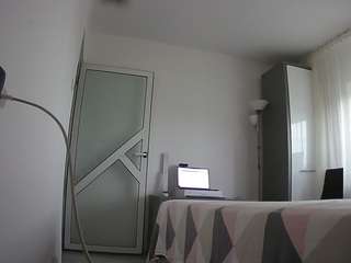 voyeurcam-charmhellen-kitchen voyeurcam-charmhellen-kitchen