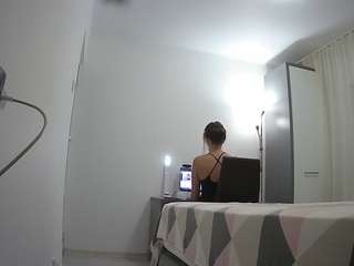 voyeurcam charmhellen kitchen