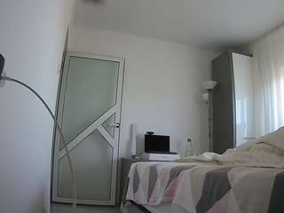 voyeurcam-charmhellen-kitchen camsoda