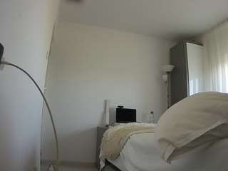 voyeurcam-charmhellen-kitchen camsoda