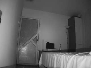 voyeurcam-charmh... Live Webcam on CamSoda