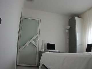 voyeurcam-charmh... Live Webcam on CamSoda