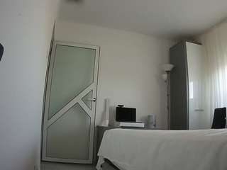 voyeurcam-charmh... Live Webcam on CamSoda