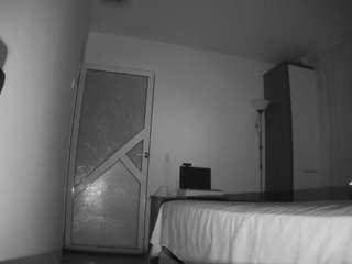 voyeurcam charmhellen kitchen