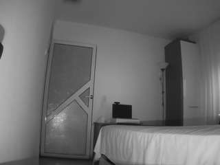 voyeurcam-charmhellen-kitchen