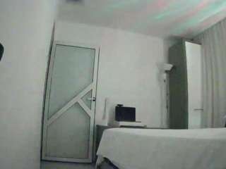 voyeurcam-charmhellen-kitchen