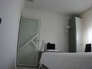 voyeurcam-charmhellen-kitchen