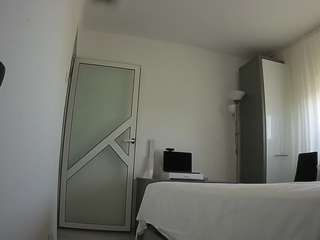 voyeurcam-charmh... Live Webcam on CamSoda