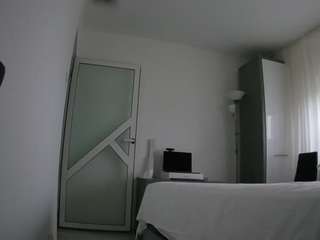 voyeurcam-charmhellen-kitchen