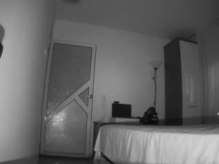 voyeurcam-charmhellen-kitchen