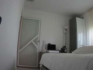 voyeurcam-charmhellen-kitchen