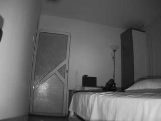 voyeurcam-charmhellen-kitchen