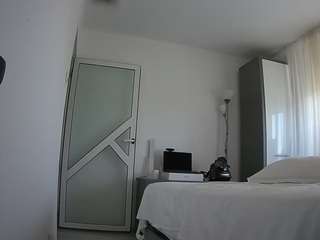 voyeurcam-charmh... Live Webcam on CamSoda