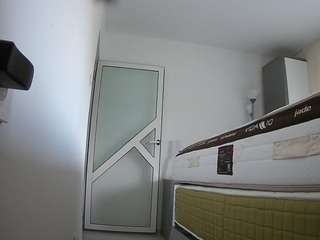 voyeurcam-charmhellen-kitchen