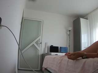 voyeurcam-charmhellen-kitchen