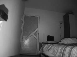 voyeurcam-charmhellen-kitchen