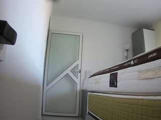 voyeurcam-charmhellen-kitchen
