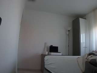 voyeurcam-charmhellen-kitchen