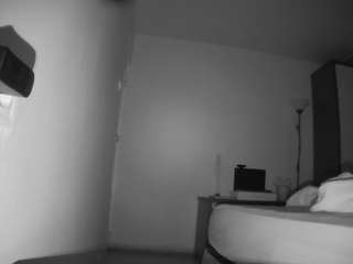 voyeurcam-charmhellen-kitchen