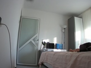 voyeurcam-charmhellen-kitchen