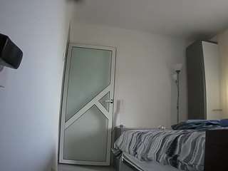 voyeurcam-charmhellen-kitchen live webcam show