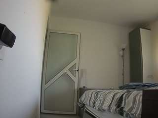 voyeurcam-charmhellen-kitchen live webcam show
