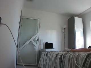 voyeurcam charmhellen kitchen live webcam show