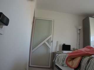 voyeurcam charmhellen kitchen live webcam show