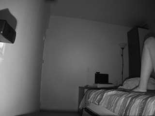 voyeurcam-charmhellen-kitchen