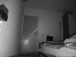 voyeurcam-charmhellen-kitchen camsoda