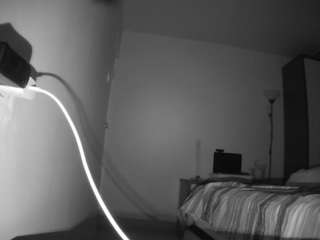 voyeurcam-charmhellen-kitchen