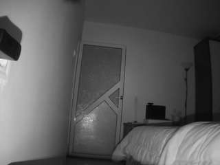 voyeurcam-charmhellen-kitchen