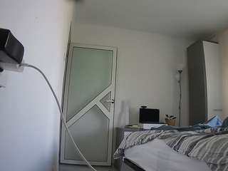 voyeurcam charmhellen kitchen live cam preview