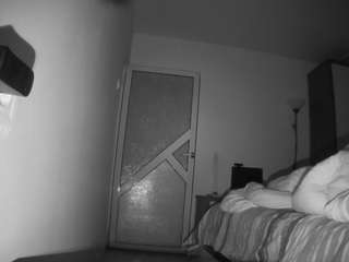 voyeurcam charmhellen kitchen