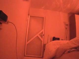 voyeurcam charmhellen kitchen