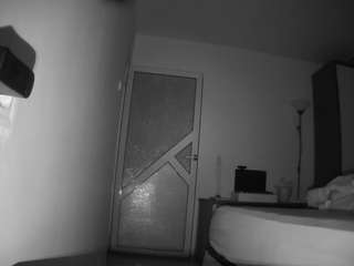 voyeurcam charmhellen kitchen