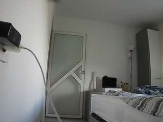 voyeurcam charmhellen kitchen