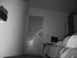 voyeurcam charmhellen kitchen