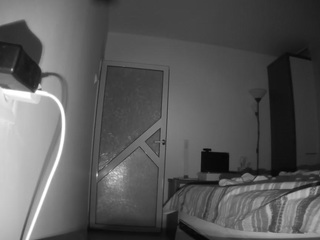 voyeurcam charmhellen kitchen