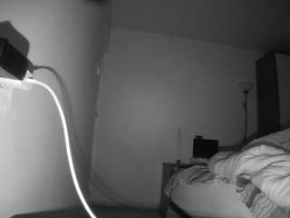 voyeurcam charmhellen kitchen