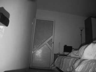 voyeurcam charmhellen kitchen
