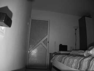 voyeurcam charmhellen kitchen